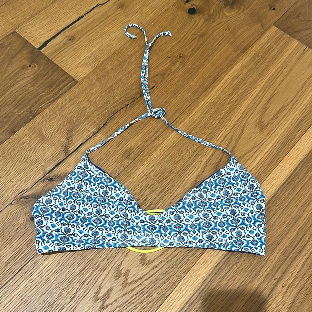 Anthropologie bikini top. Size medium. Reversible. Blue and floral print.